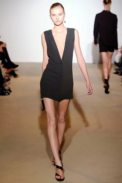 Look 39
